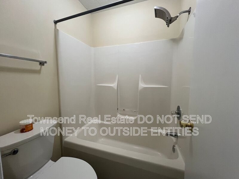 5038 Linton Hall property image