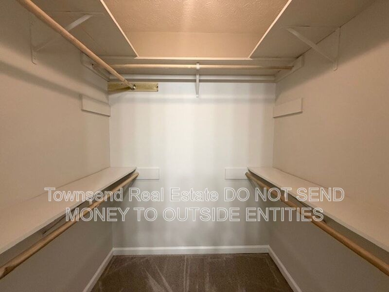 2012 Fig Court property image