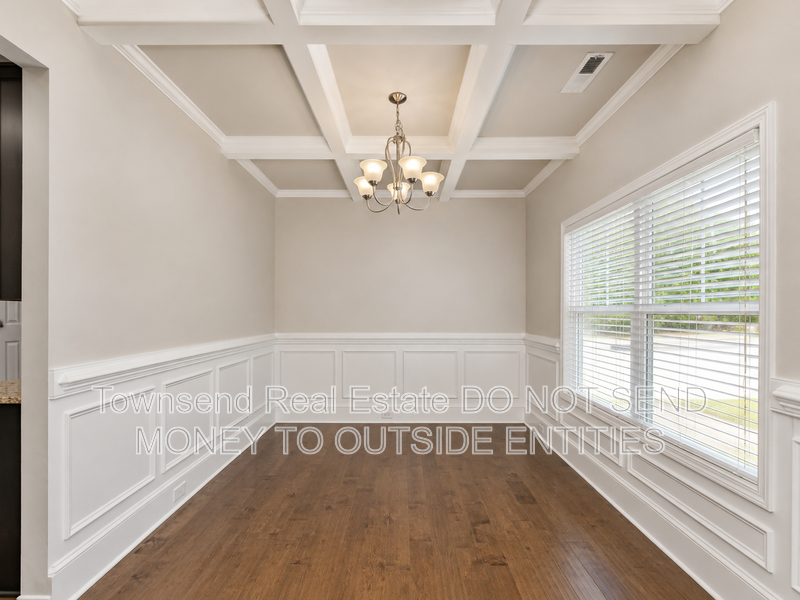 2513 Owlands Court property image