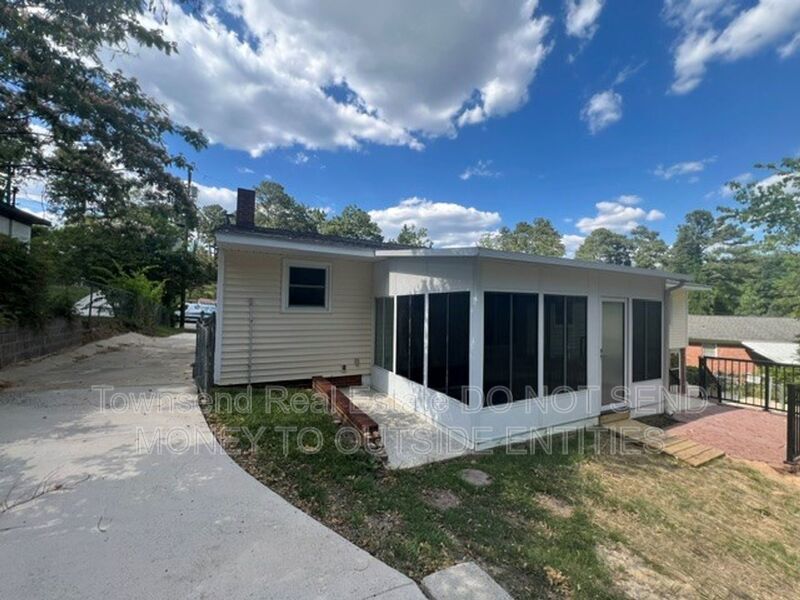 1905 McPherson Ave. property image