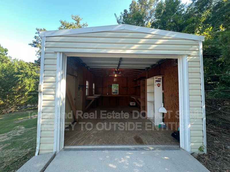 1905 McPherson Ave. property image
