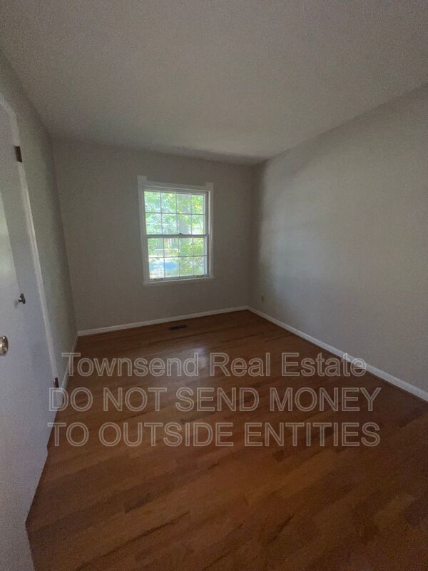 2904 Collingwood property image