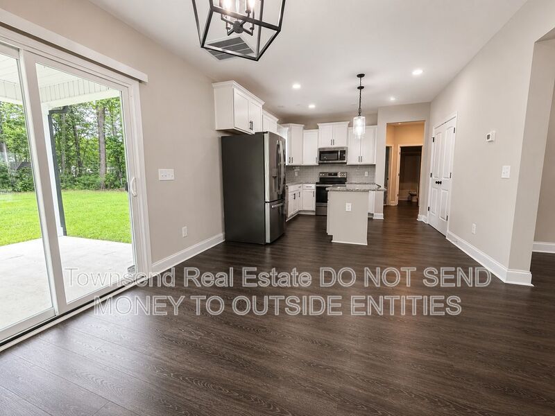 621 Blawell Circle property image