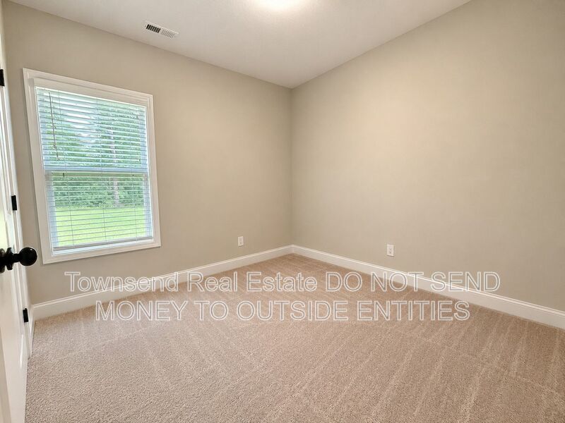 621 Blawell Circle property image