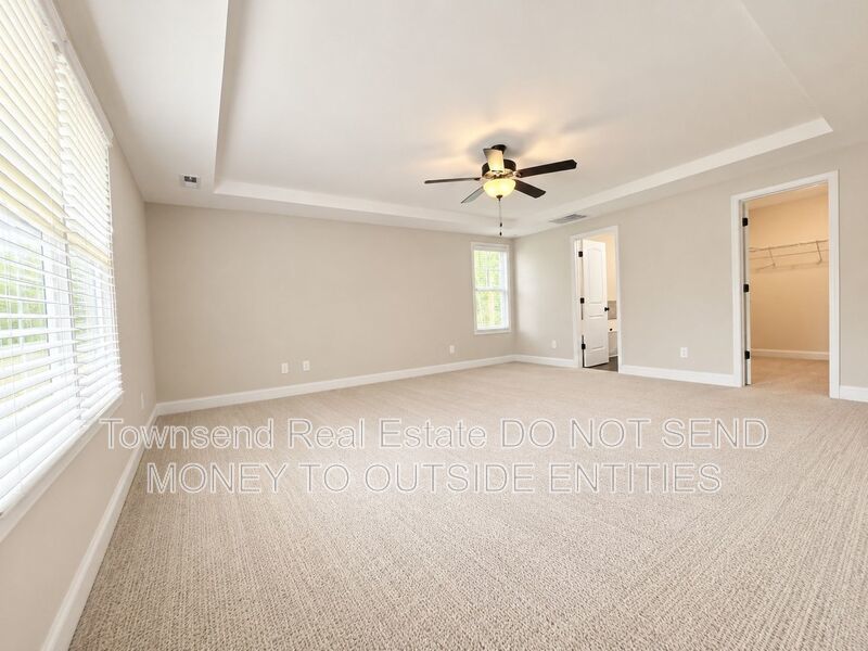 621 Blawell Circle property image