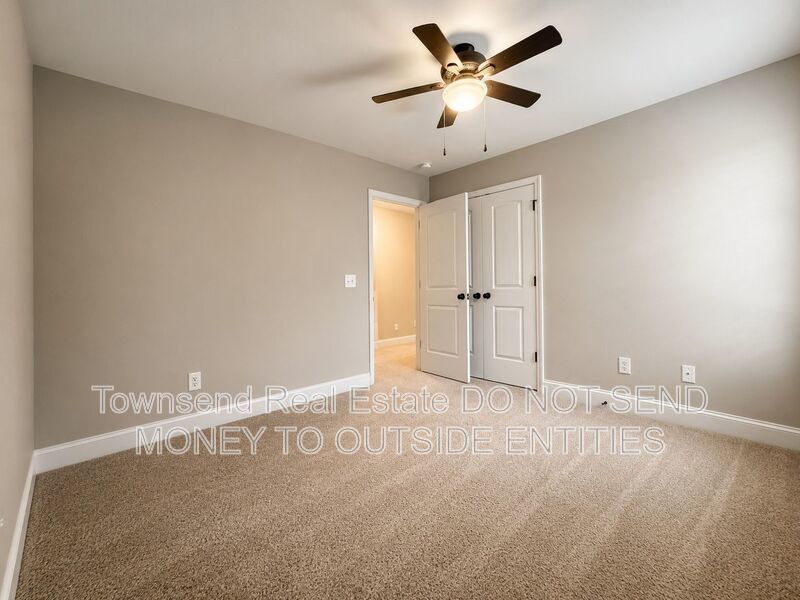 621 Blawell Circle property image