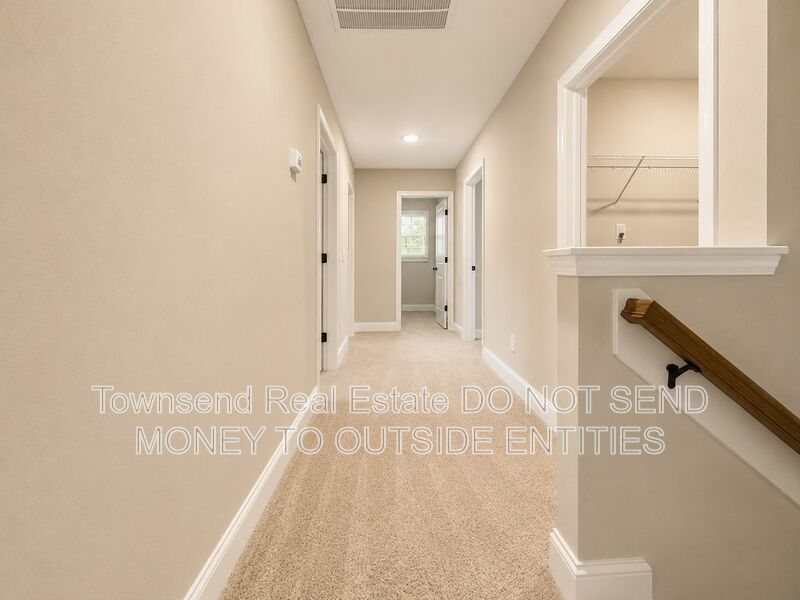 621 Blawell Circle property image