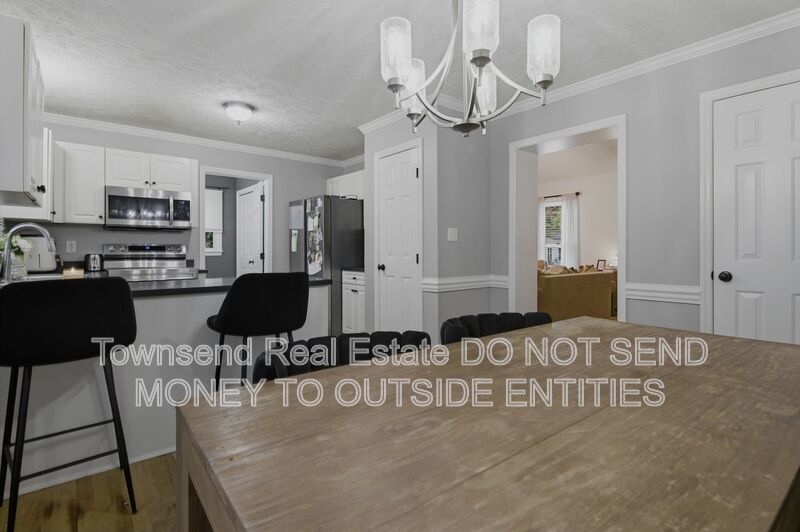 2130 Hull Road property image