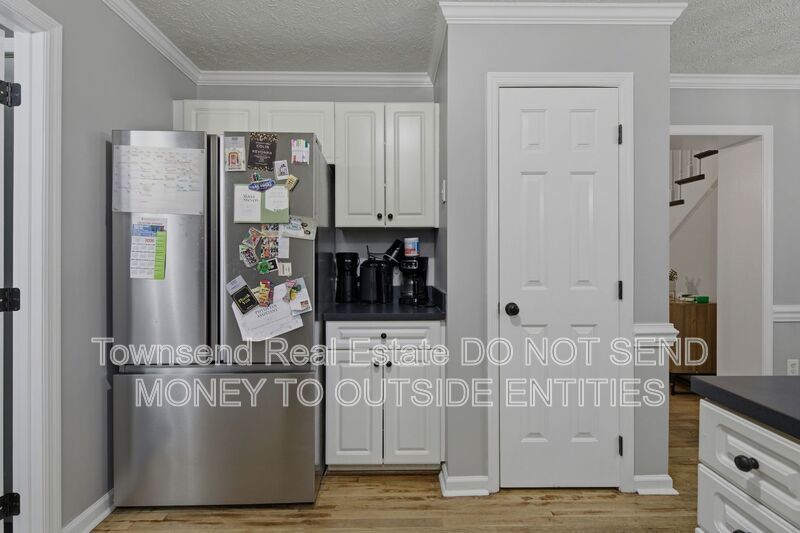 2130 Hull Road property image