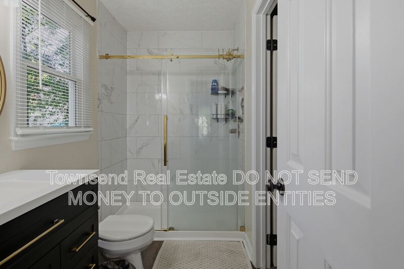 2130 Hull Road property image