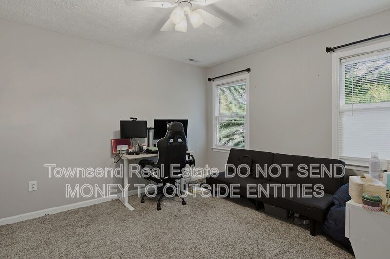 2130 Hull Road property image