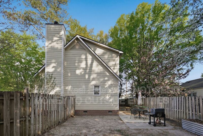 2130 Hull Road property image