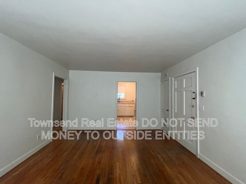 507 Martine Road Unit #3 property image
