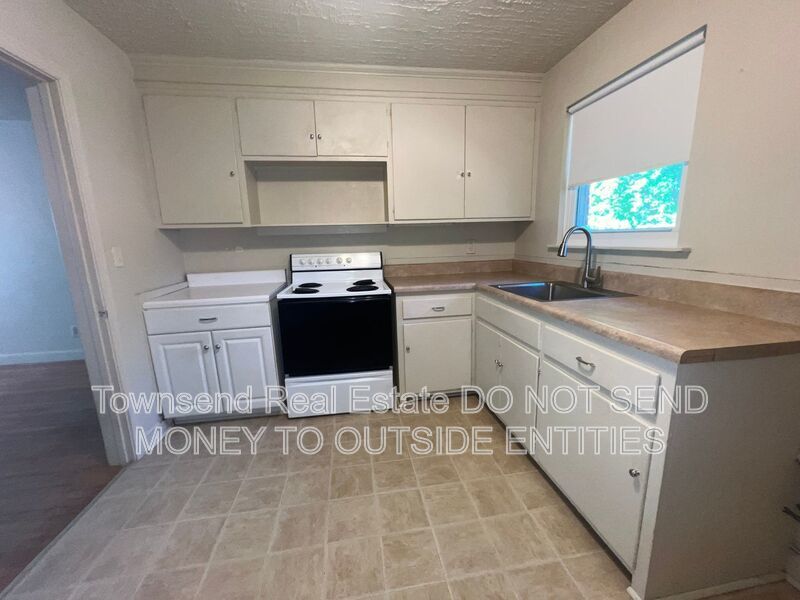 507 Martine Road Unit #3 property image