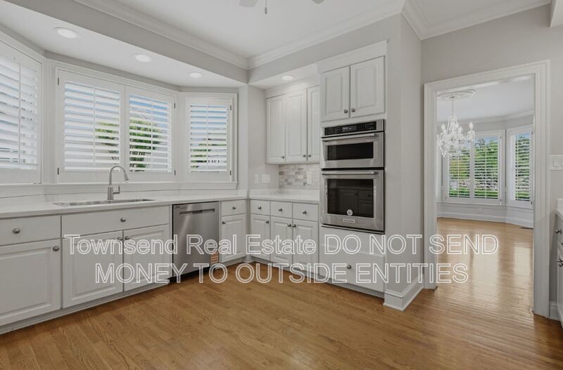 200 Litchfield Place property image