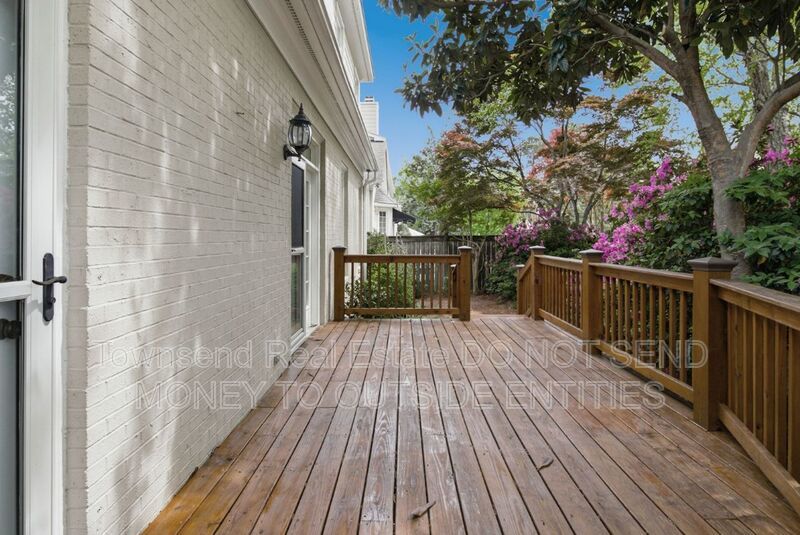 200 Litchfield Place property image