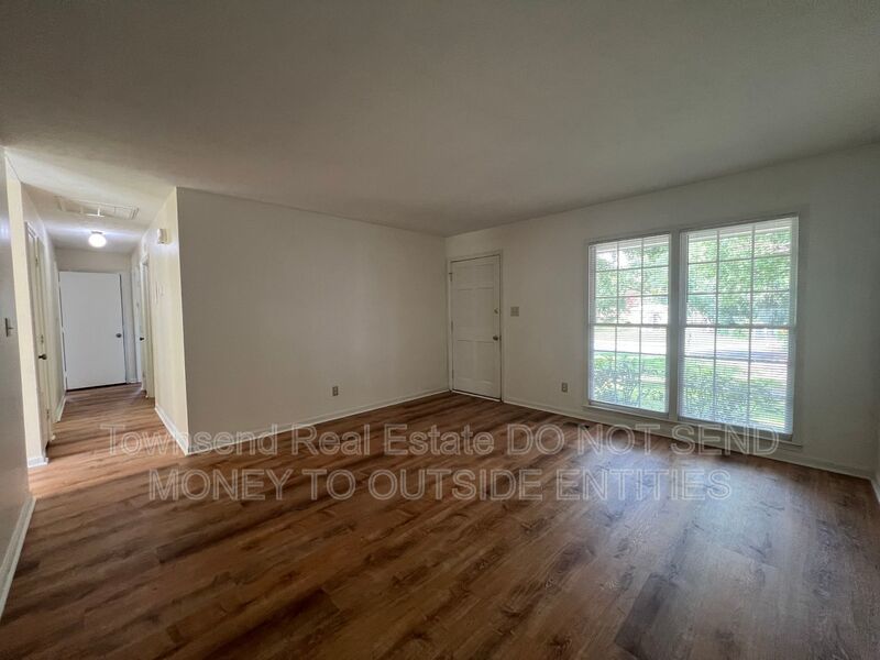 2213 Stanton St. property image