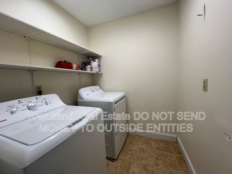 2213 Stanton St. property image