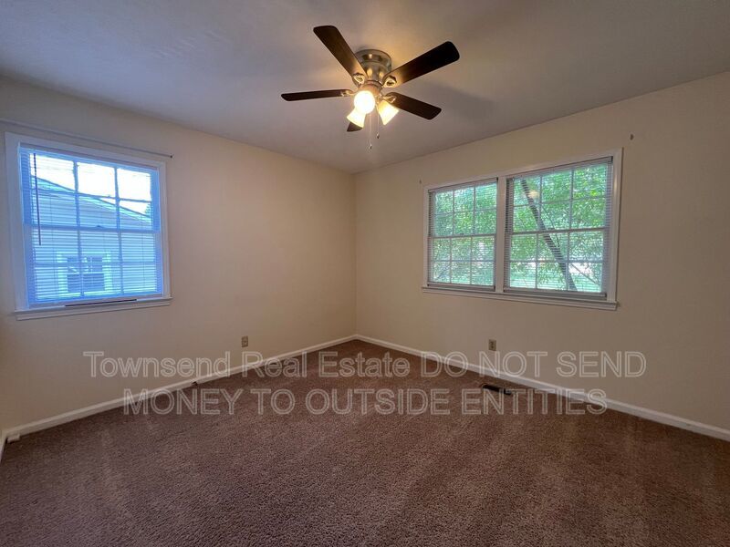 2213 Stanton St. property image