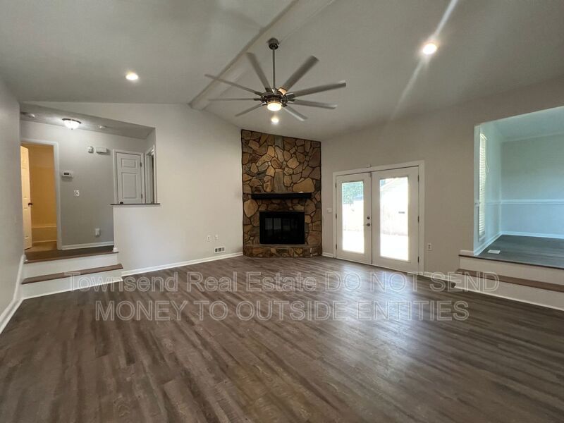 7108 Calamar Drive property image