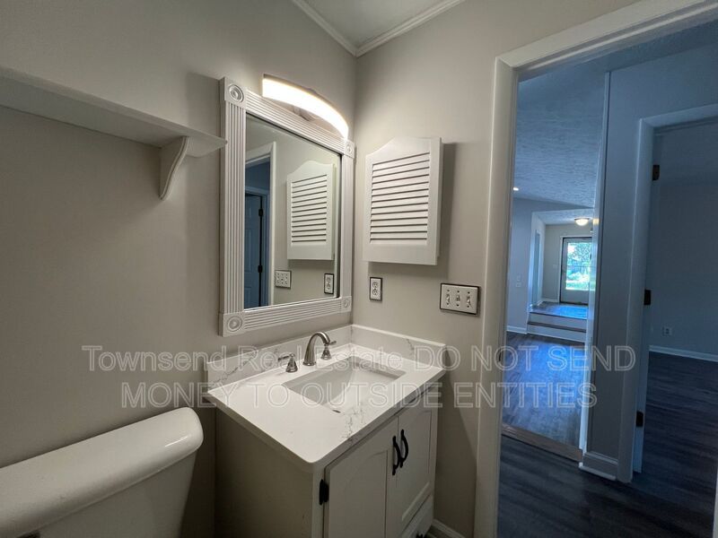 7108 Calamar Drive property image