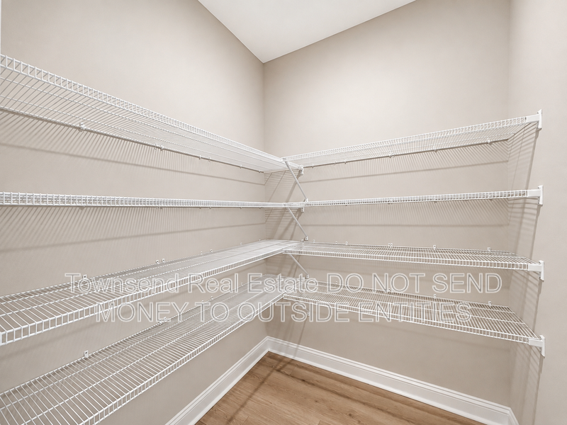 3358 Scotscraig Road property image