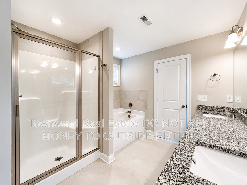 3358 Scotscraig Road property image