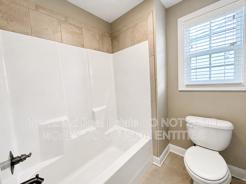 3358 Scotscraig Road property image