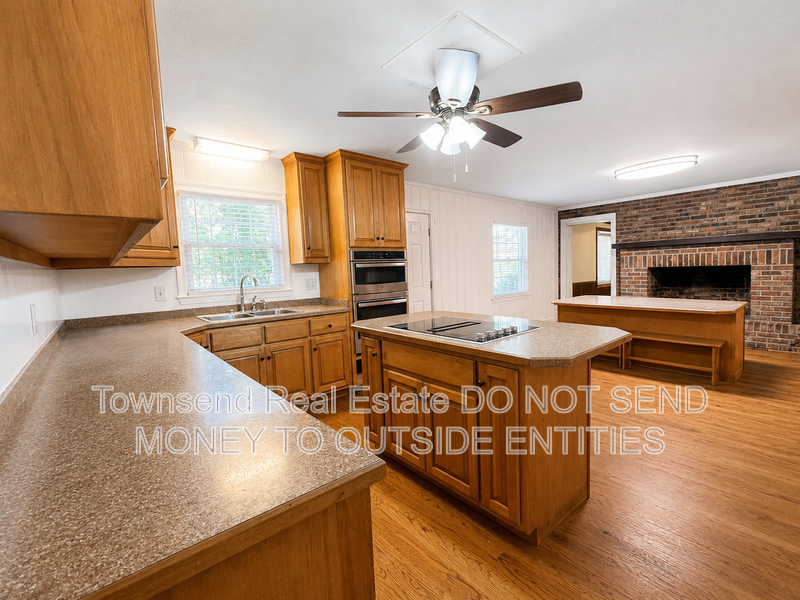 3316 Cliffdale Road property image