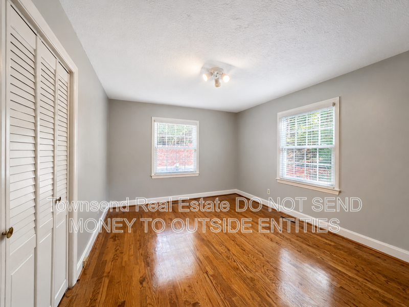 3316 Cliffdale Road property image