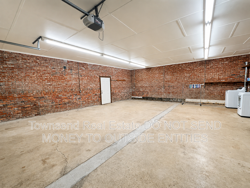 3316 Cliffdale Road property image