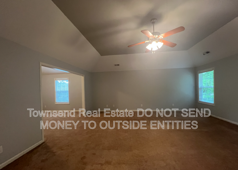 6426 Burnside property image