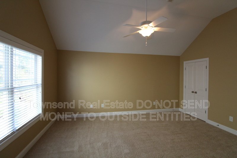 2210 Westdale (No Pets) property image