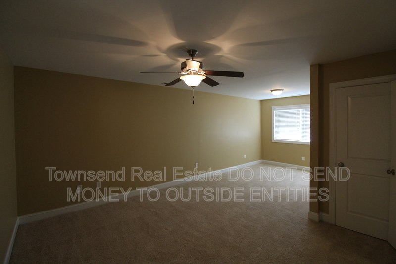 2210 Westdale (No Pets) property image