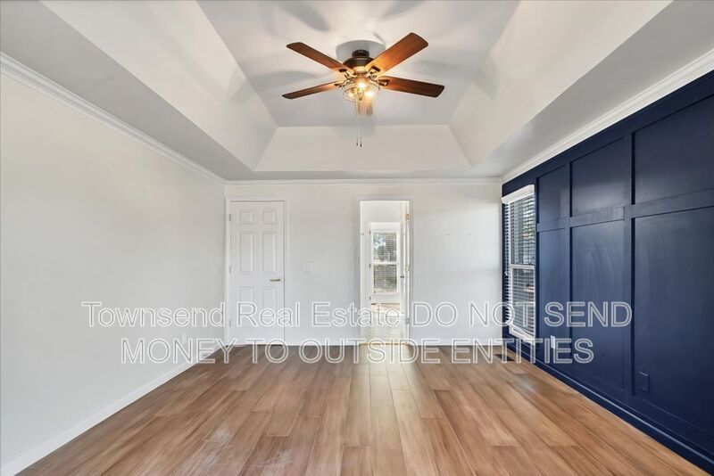 695 Cedar Pt. property image