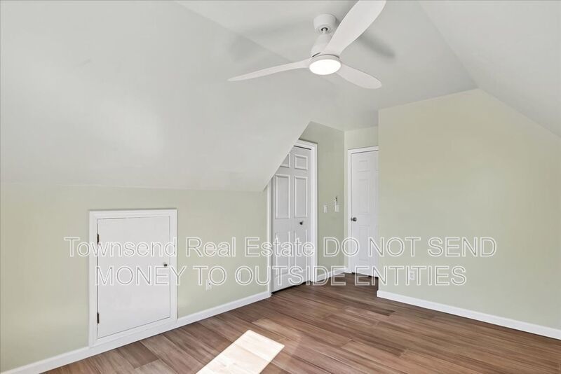 695 Cedar Pt. property image