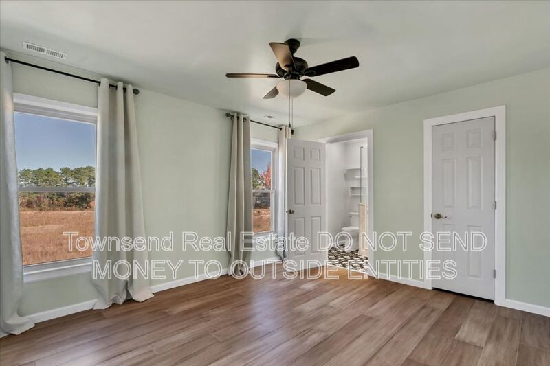 695 Cedar Pt. property image