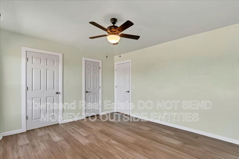 695 Cedar Pt. property image