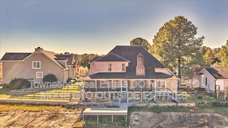 695 Cedar Pt. property image
