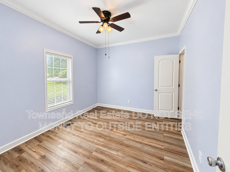 3212 Nottinghill Road property image