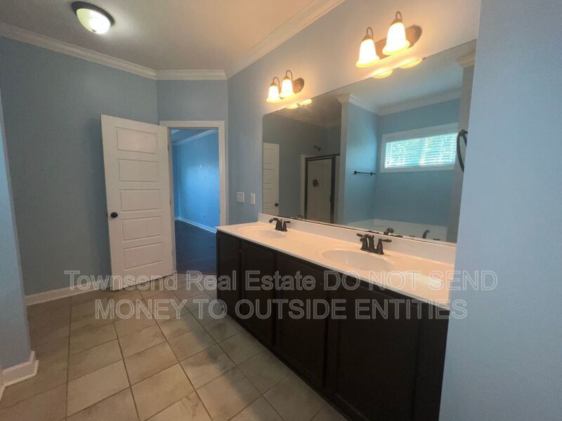 3416 Whispering Meadow Drive property image