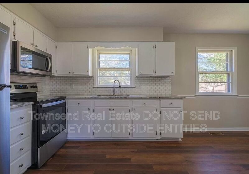 2604 Brentford Dr. property image