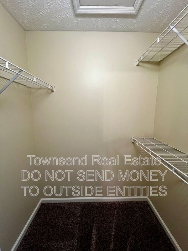 1020-4 Ancestry Drive- No Pets- Two Weeks Free Off First Full Month's Rent- property image