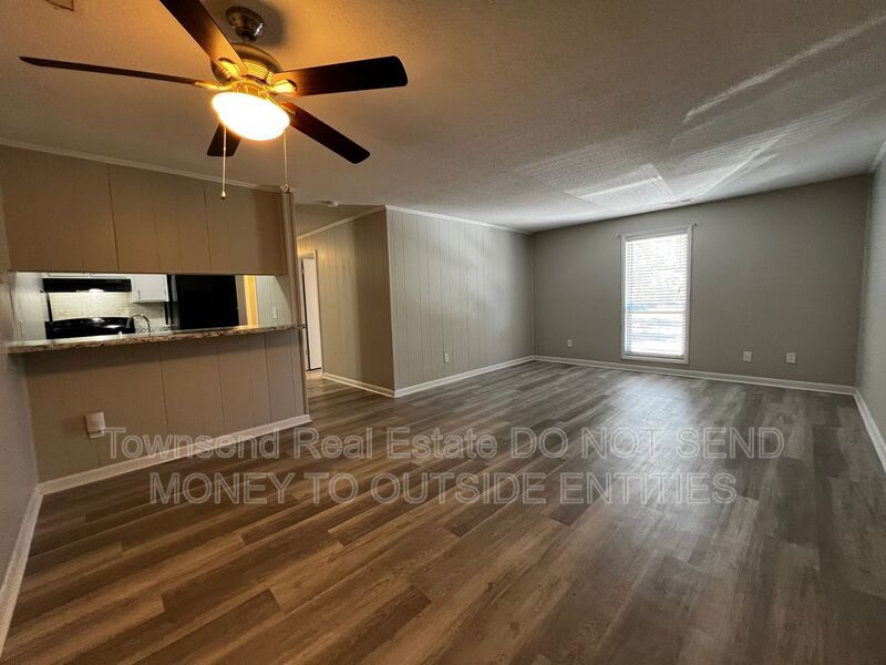 5853-H Century Oaks Drive (No Pets) property image