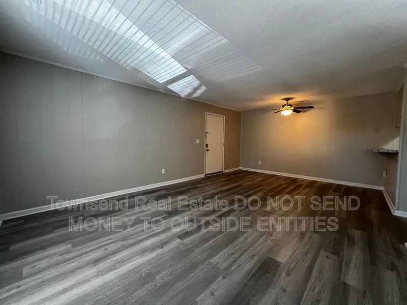 5853-H Century Oaks Drive (No Pets) property image