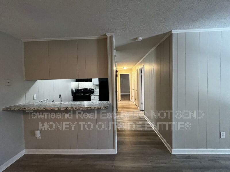 5853-H Century Oaks Drive (No Pets) property image