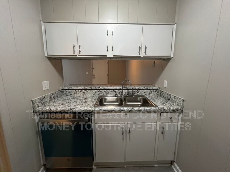 5853-H Century Oaks Drive (No Pets) property image