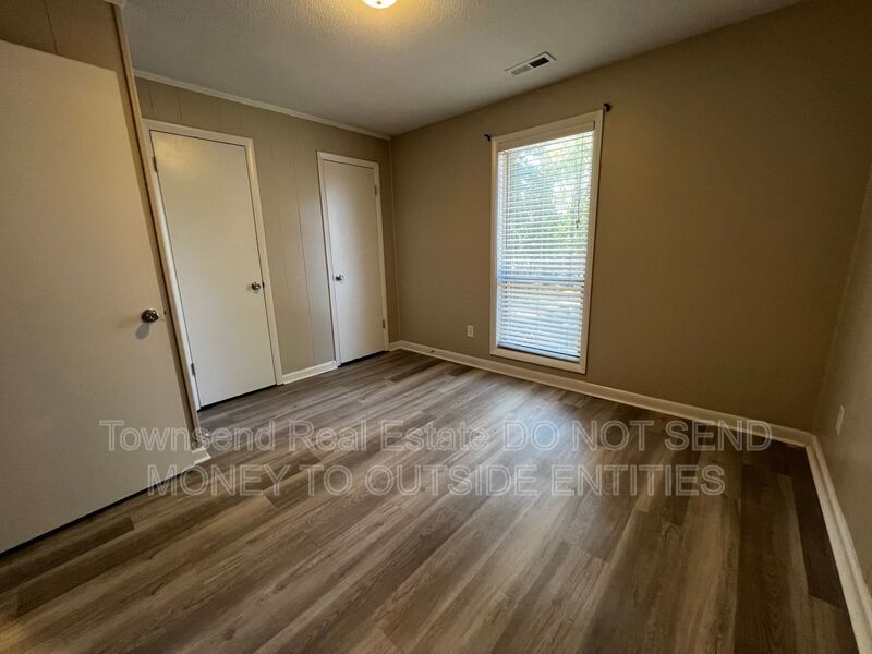 5853-H Century Oaks Drive (No Pets) property image