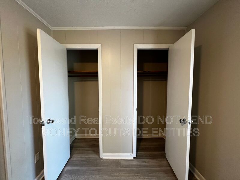 5853-H Century Oaks Drive (No Pets) property image