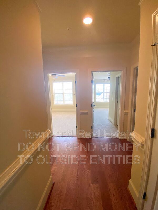 3310 Starboard Way #304 property image